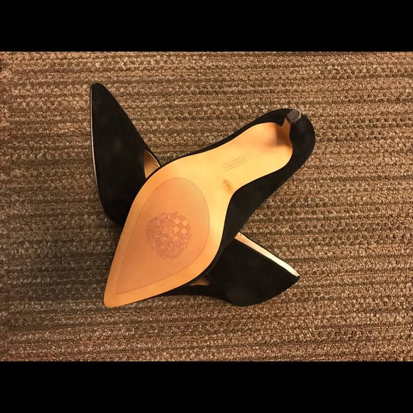 Vince Camuto black suede pumps 7 1/2 - Picture 4 of 5